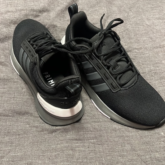 Women’s adidas size 8.5 - Picture 7 of 7